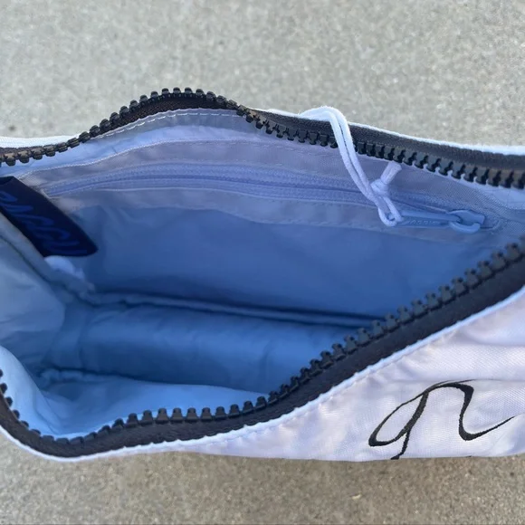 NWT BAGGU Embroidered Ballet Icons Mini Nylon Shoulder Bag - Picture 4 of 5